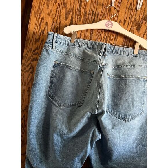 Good American Woman’s Jeans Distressed Bottoms Size 18 - Picture 9 of 12